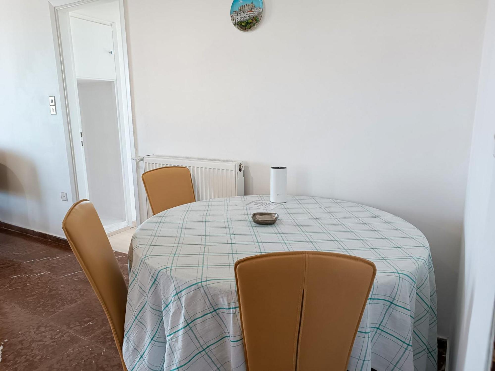 Unbeatable View, Family Apartment Rafína Exterior photo